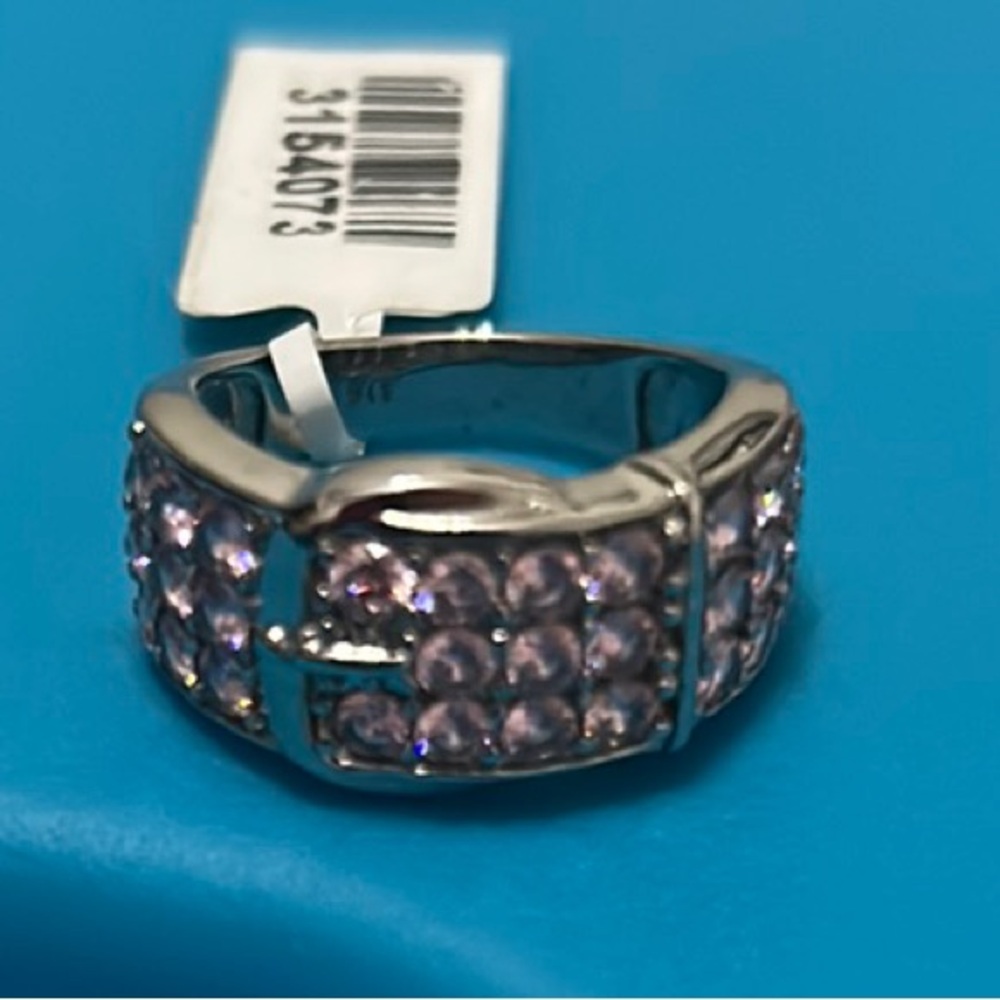 Elegant Pink Crystal Ring with Buckle Detail